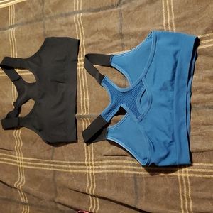 Women's NWOT Sports Bras (2) size L